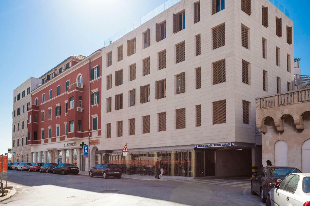 New Luxury Apartment Nives On Seaside Split Eksteriør bilde