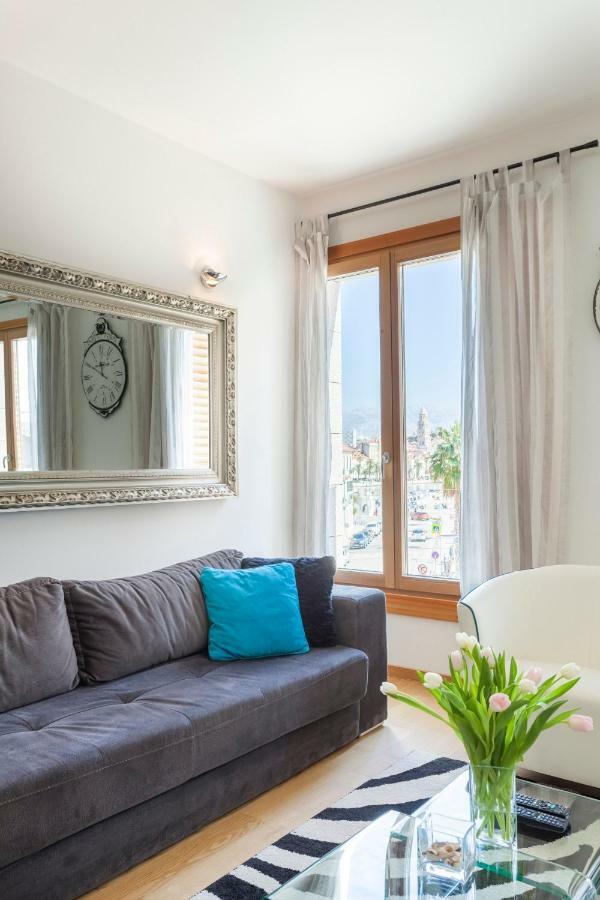 New Luxury Apartment Nives On Seaside Split Eksteriør bilde