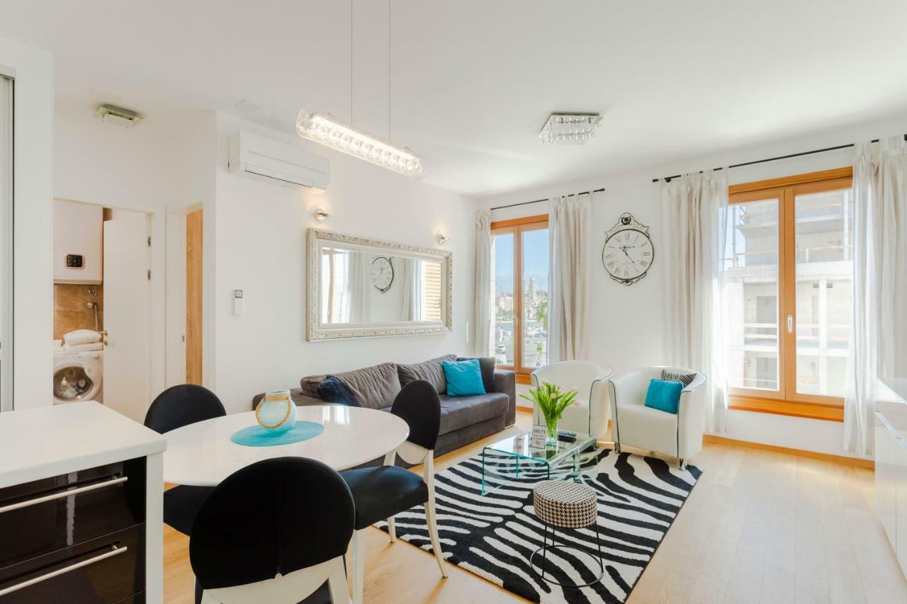 New Luxury Apartment Nives On Seaside Split Eksteriør bilde