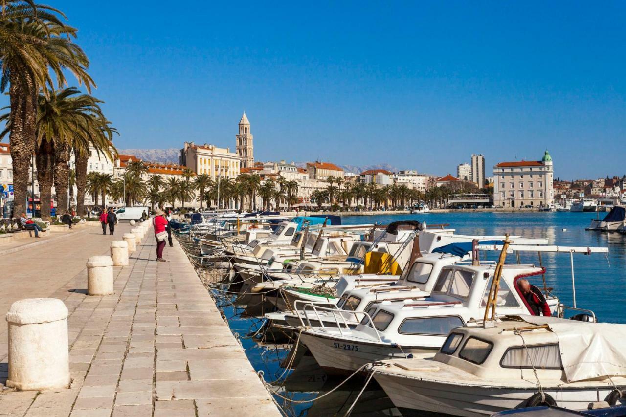 New Luxury Apartment Nives On Seaside Split Eksteriør bilde